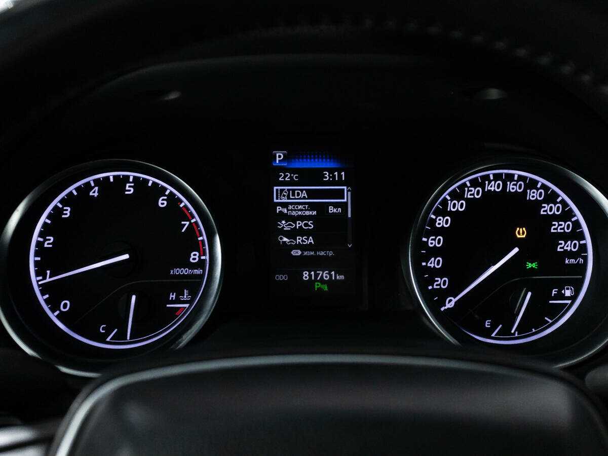 Купить Toyota Camry с пробегом. Фото: #11