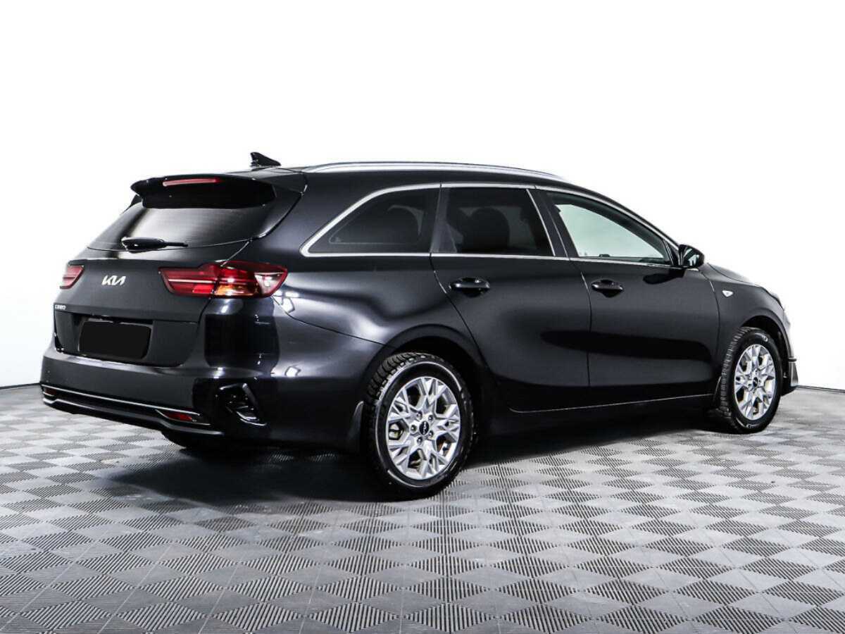 Купить Kia Ceed с пробегом. Фото: #4
