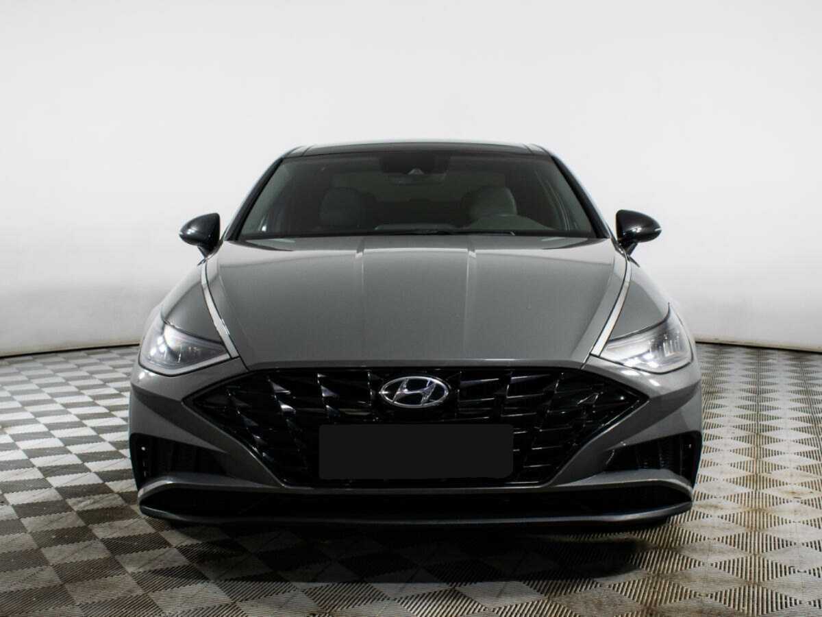 Купить Hyundai Sonata с пробегом. Фото: #1