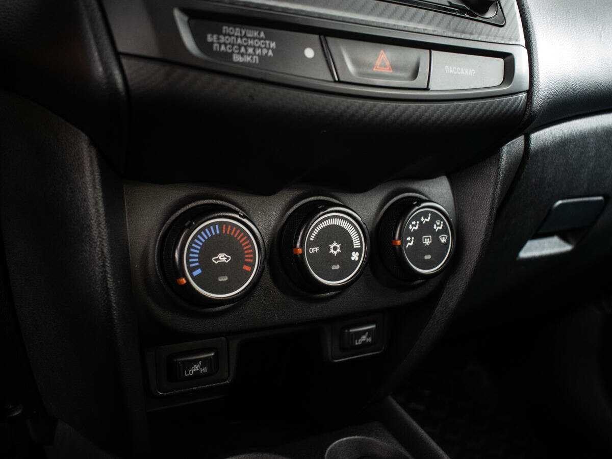 Продажа Б/У Митсубиши АС-Икс. Фото: #13