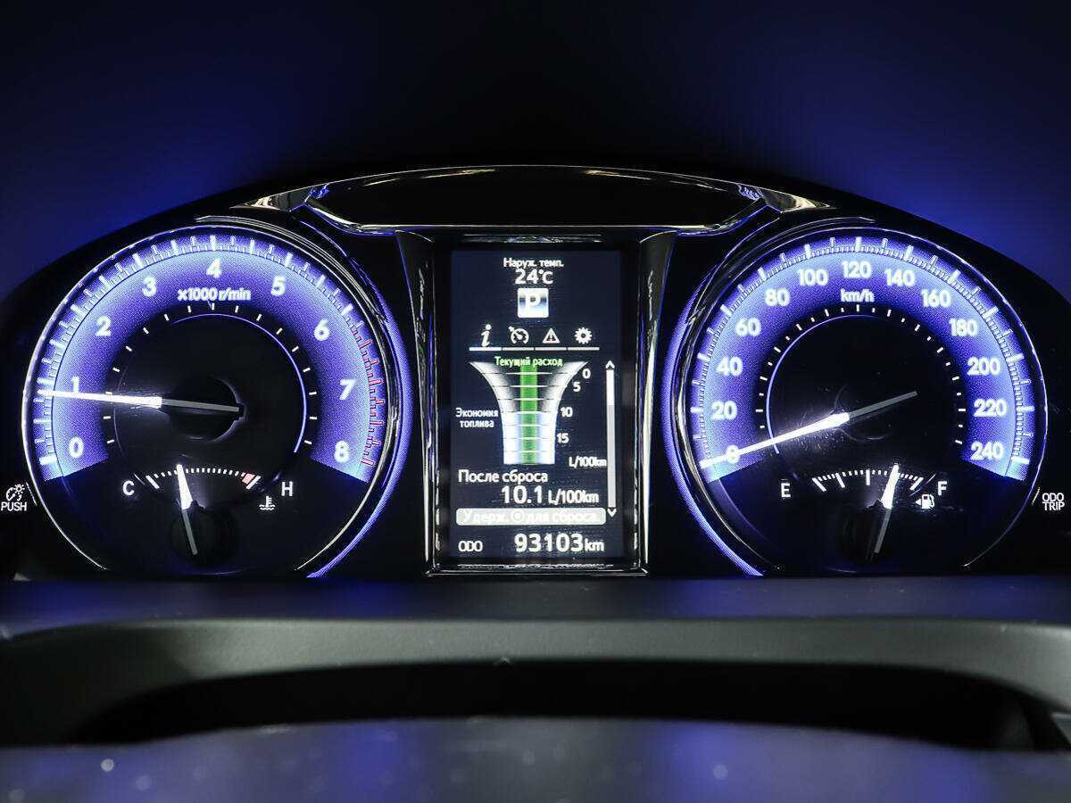 Купить Toyota Camry с пробегом. Фото: #15