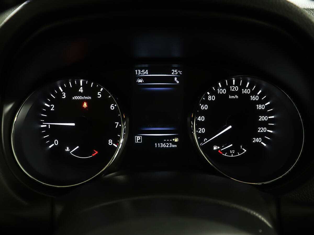 Купить Nissan X-Trail с пробегом. Фото: #11