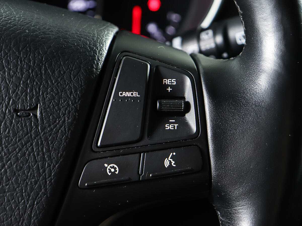 Купить Kia Sorento с пробегом. Фото: #15