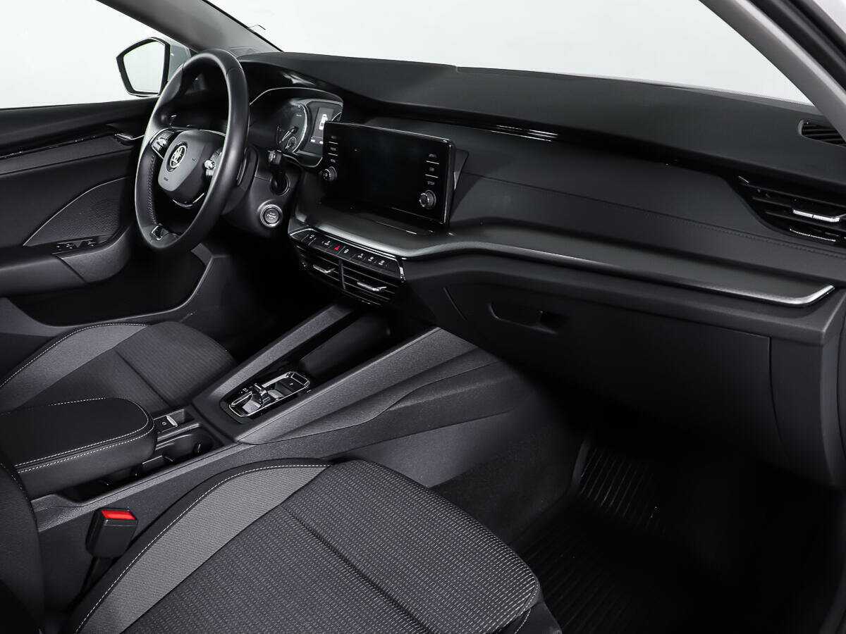 Купить Skoda Octavia с пробегом. Фото: #7