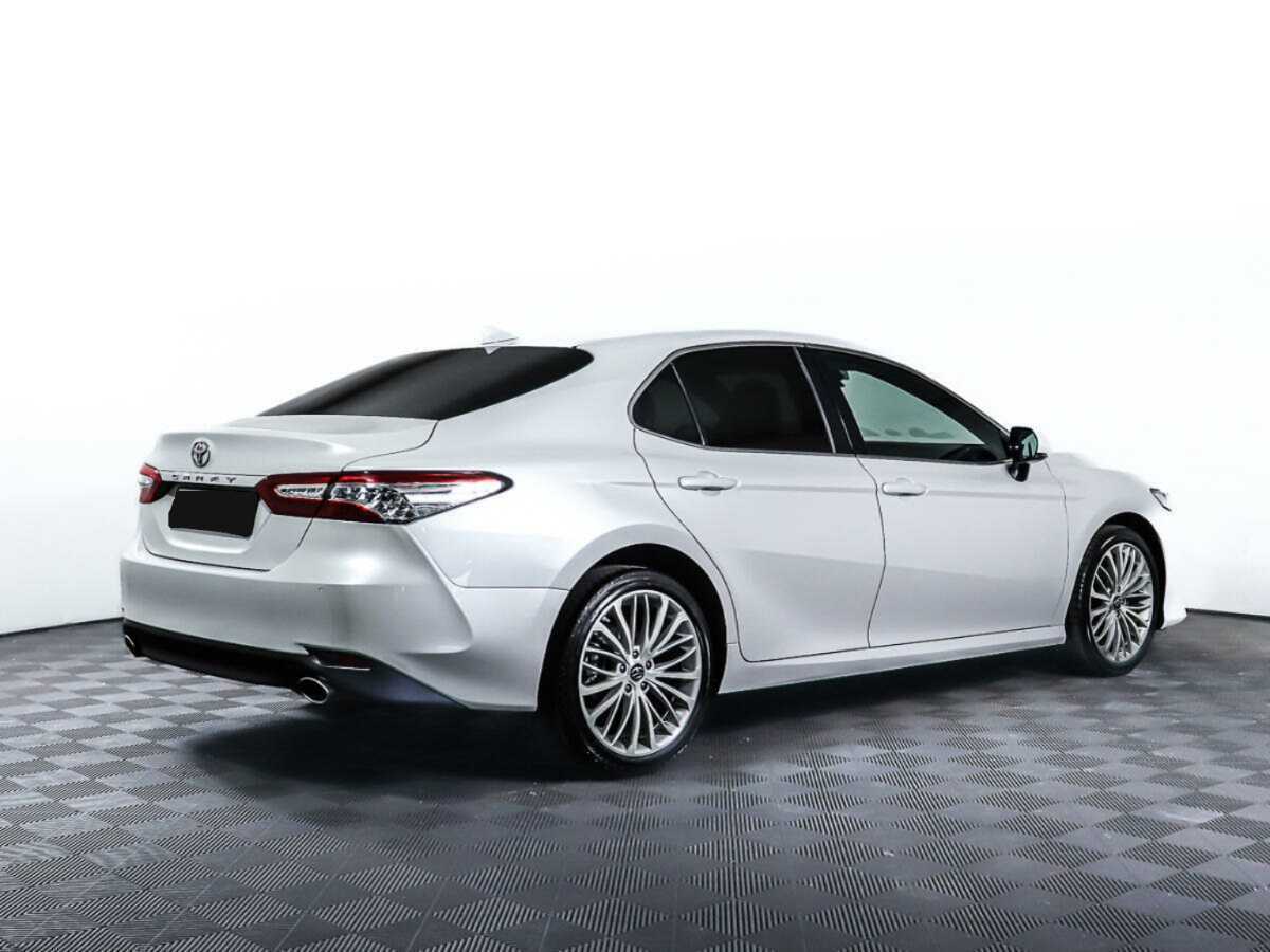 Купить Toyota Camry с пробегом. Фото: #4