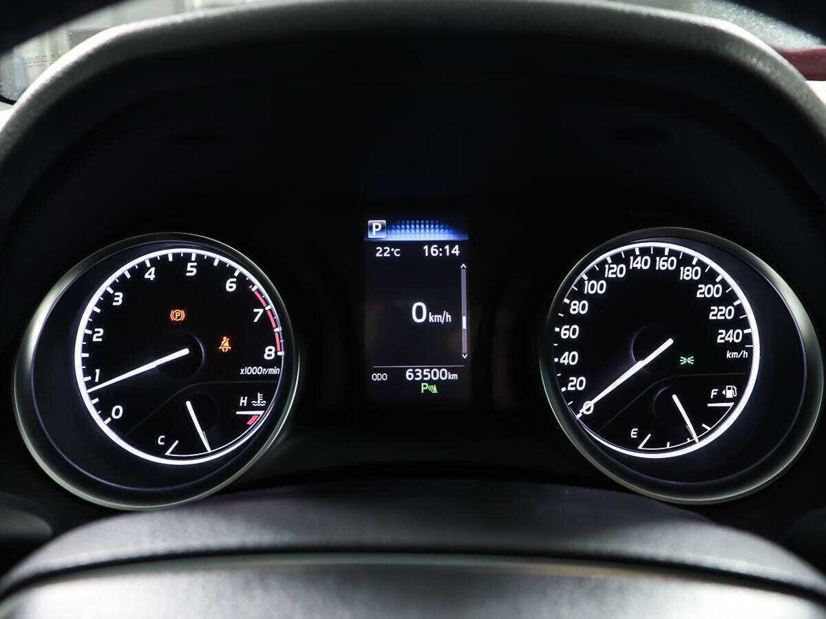 Купить Toyota Camry с пробегом. Фото: #13