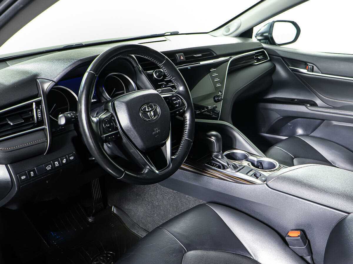 Купить Toyota Camry с пробегом. Фото: #12