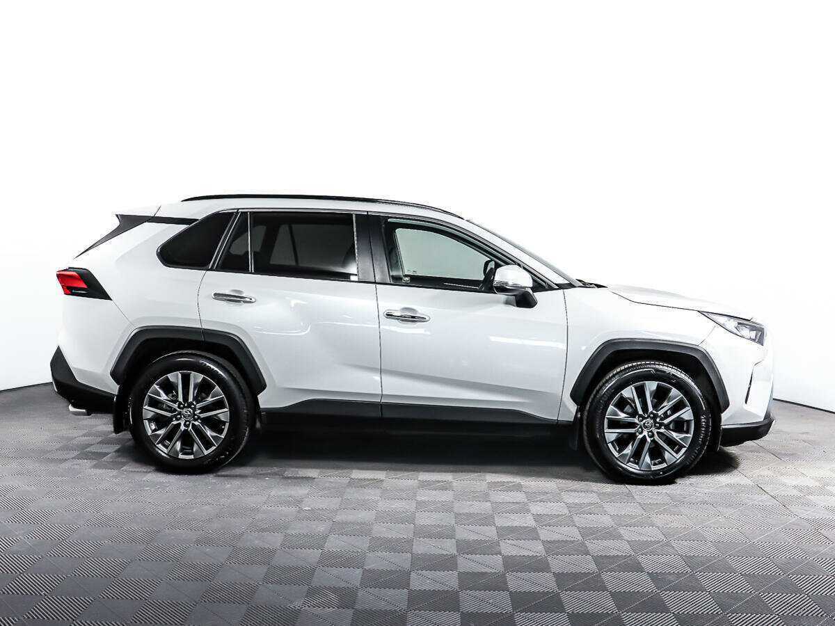 Купить Toyota RAV4 с пробегом. Фото: #3