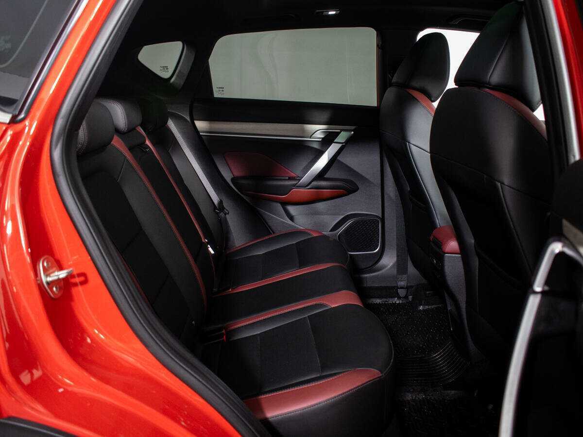 Купить Geely Coolray с пробегом. Фото: #8