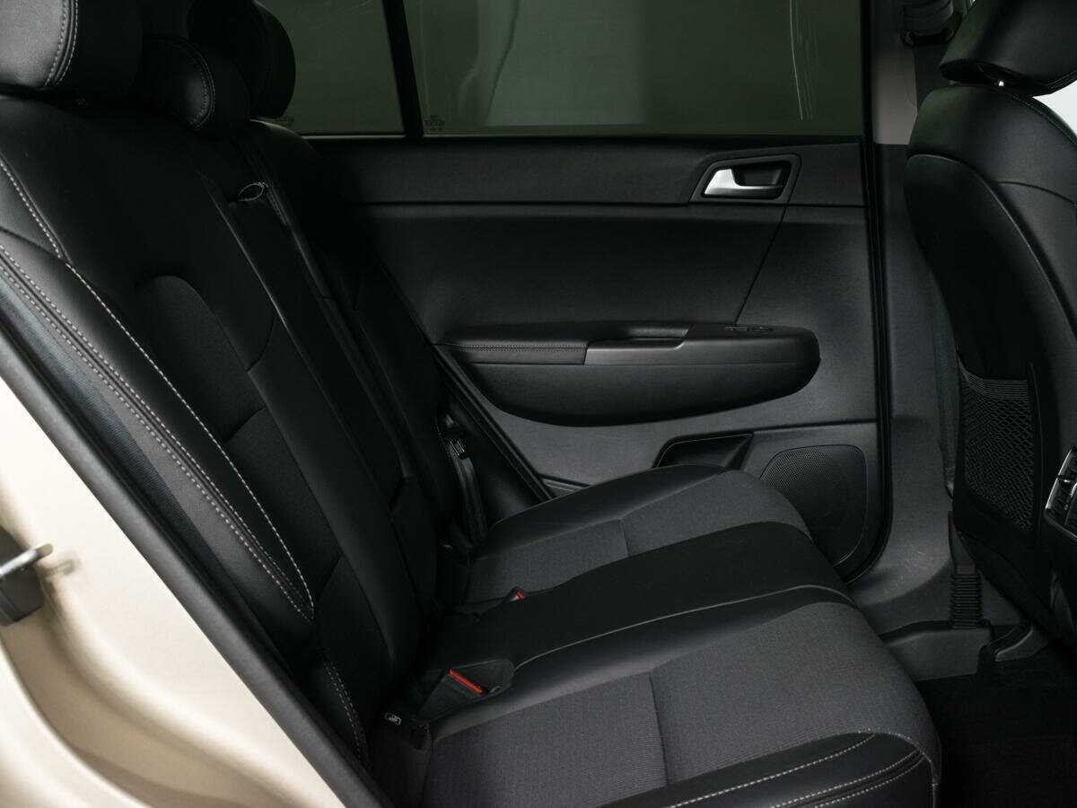 Купить Kia Sportage с пробегом. Фото: #10