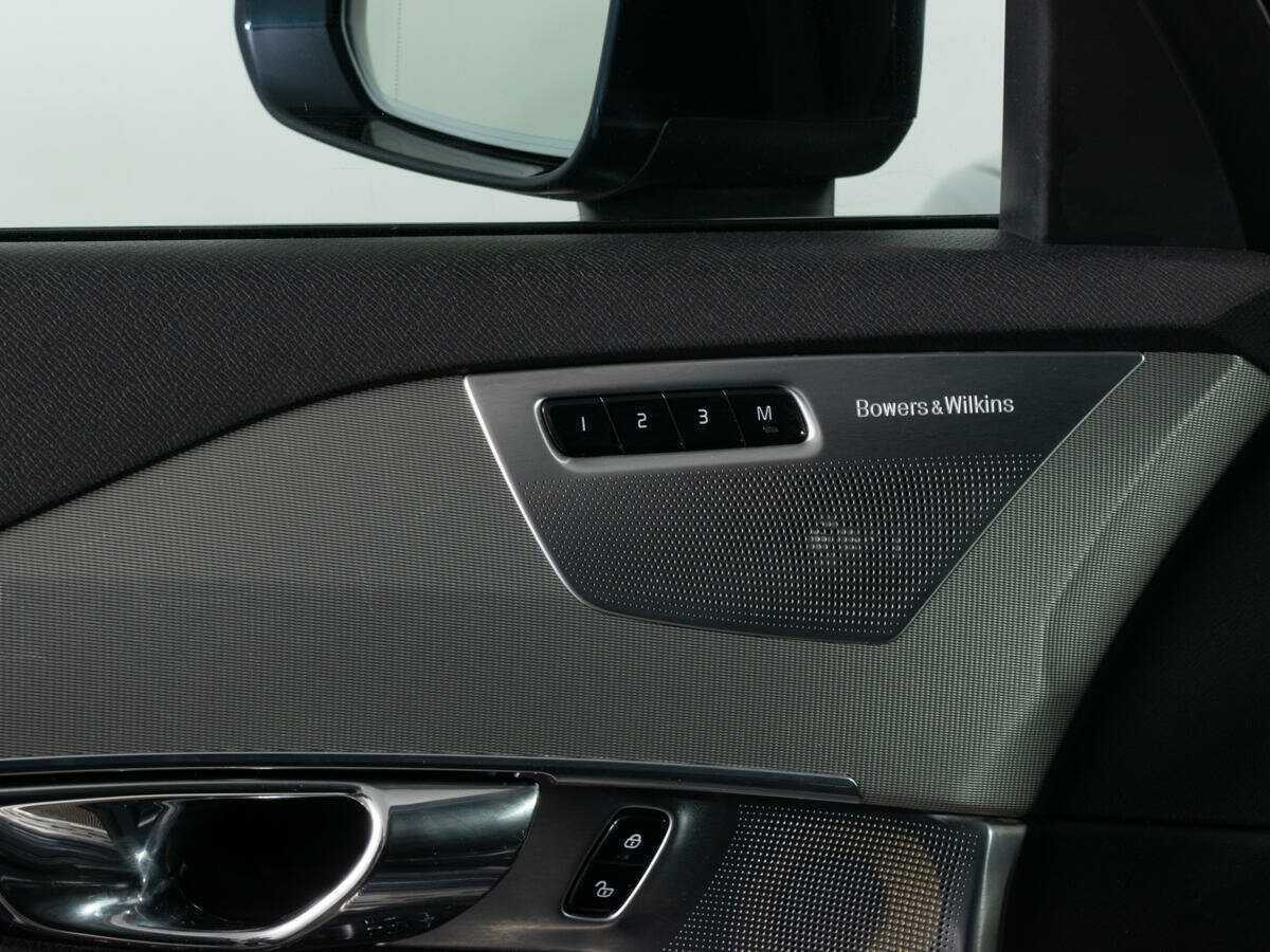 Купить Volvo XC90 с пробегом. Фото: #16