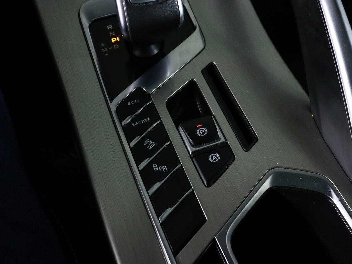 Продажа Б/У Джили Кулрэй. Фото: #17