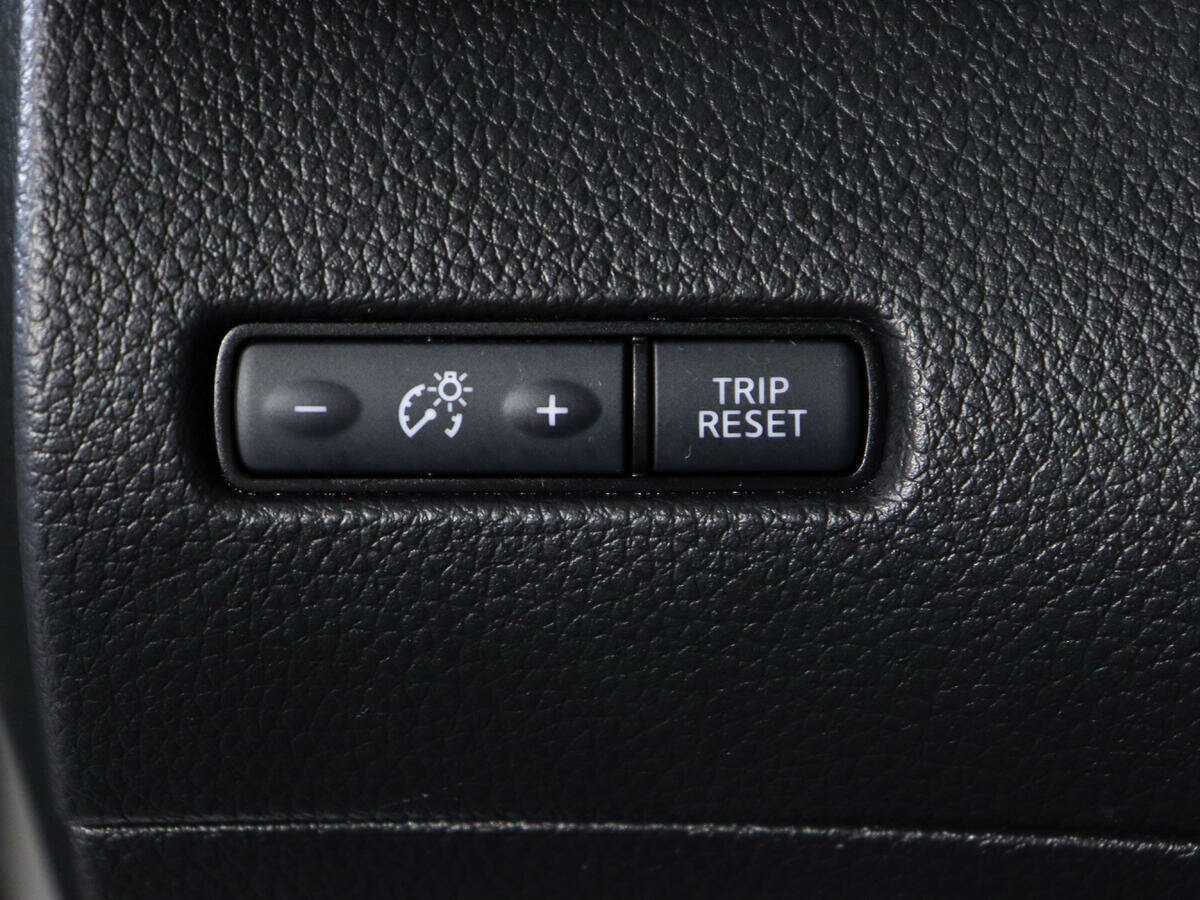 Купить Nissan X-Trail с пробегом. Фото: #15