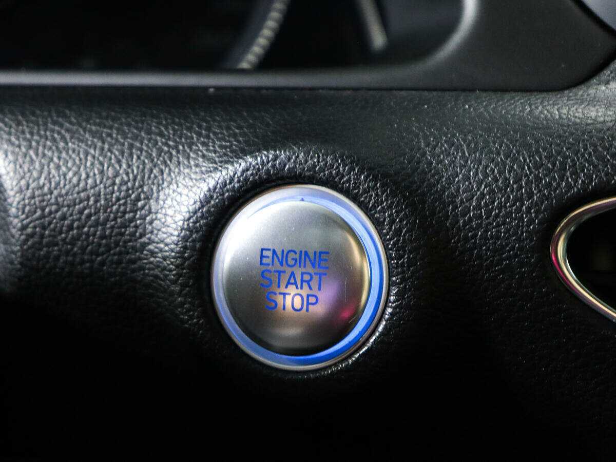 Купить Hyundai Sonata с пробегом. Фото: #18