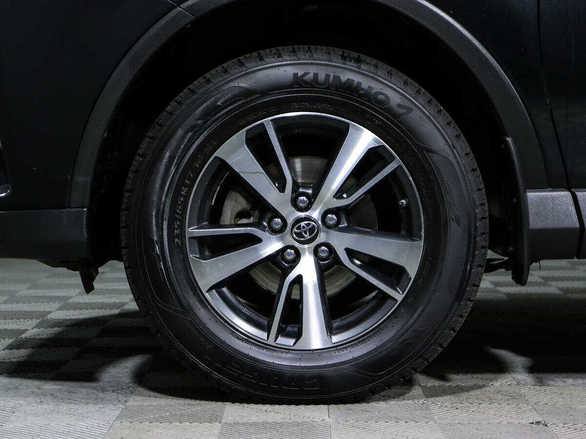 Купить Toyota RAV4 с пробегом. Фото: #12