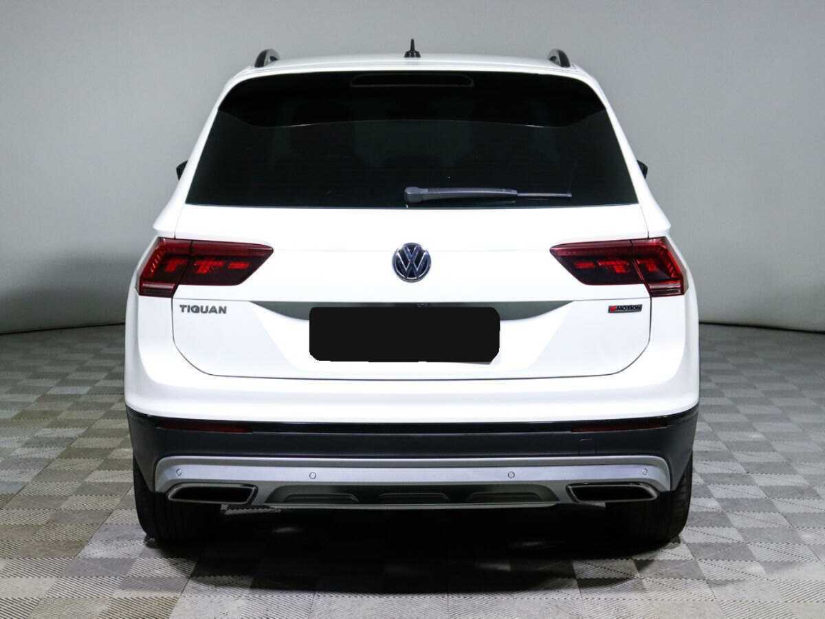Купить Volkswagen Tiguan с пробегом. Фото: #5
