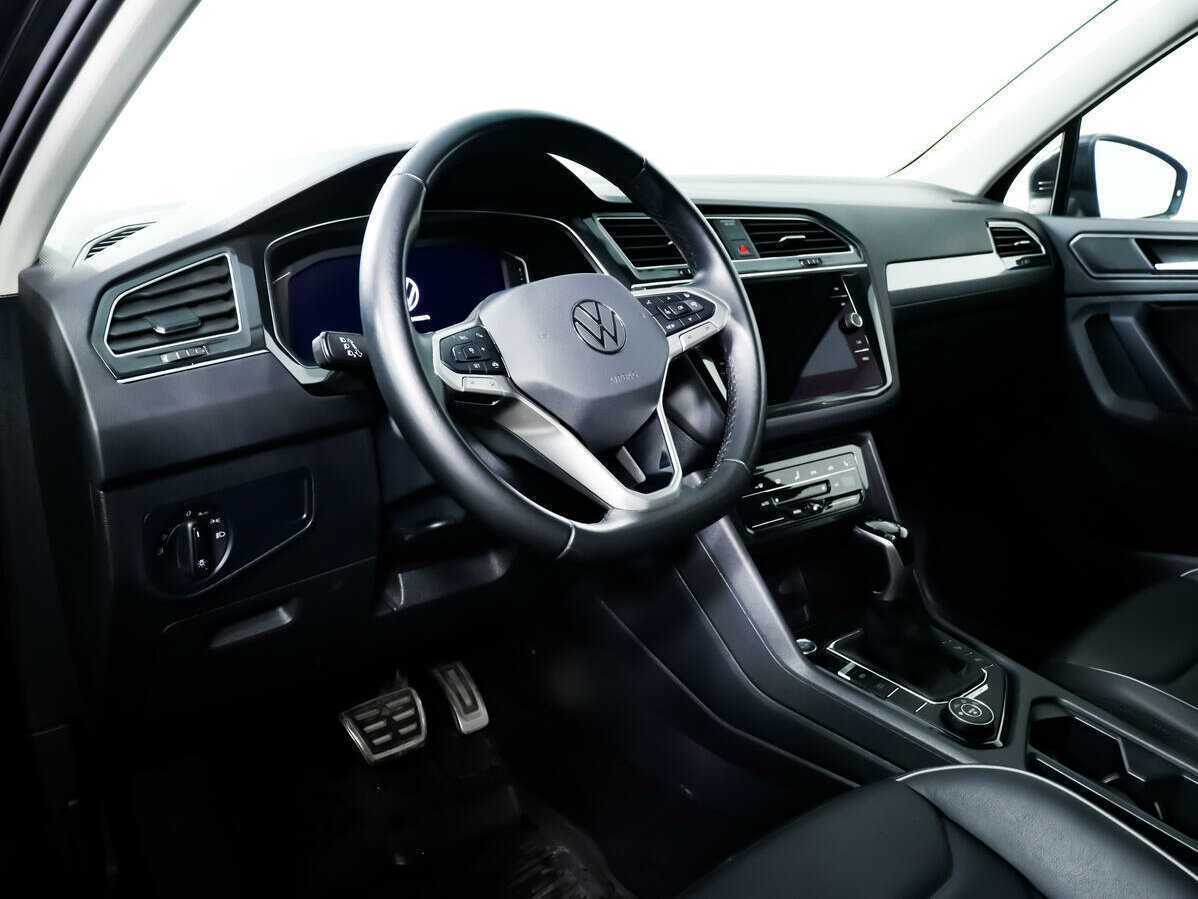 Купить Volkswagen Tiguan с пробегом. Фото: #10