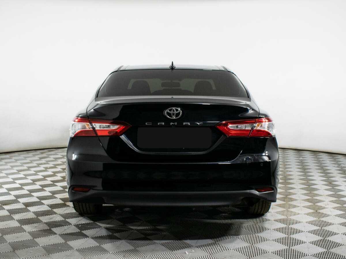 Купить Toyota Camry с пробегом. Фото: #4
