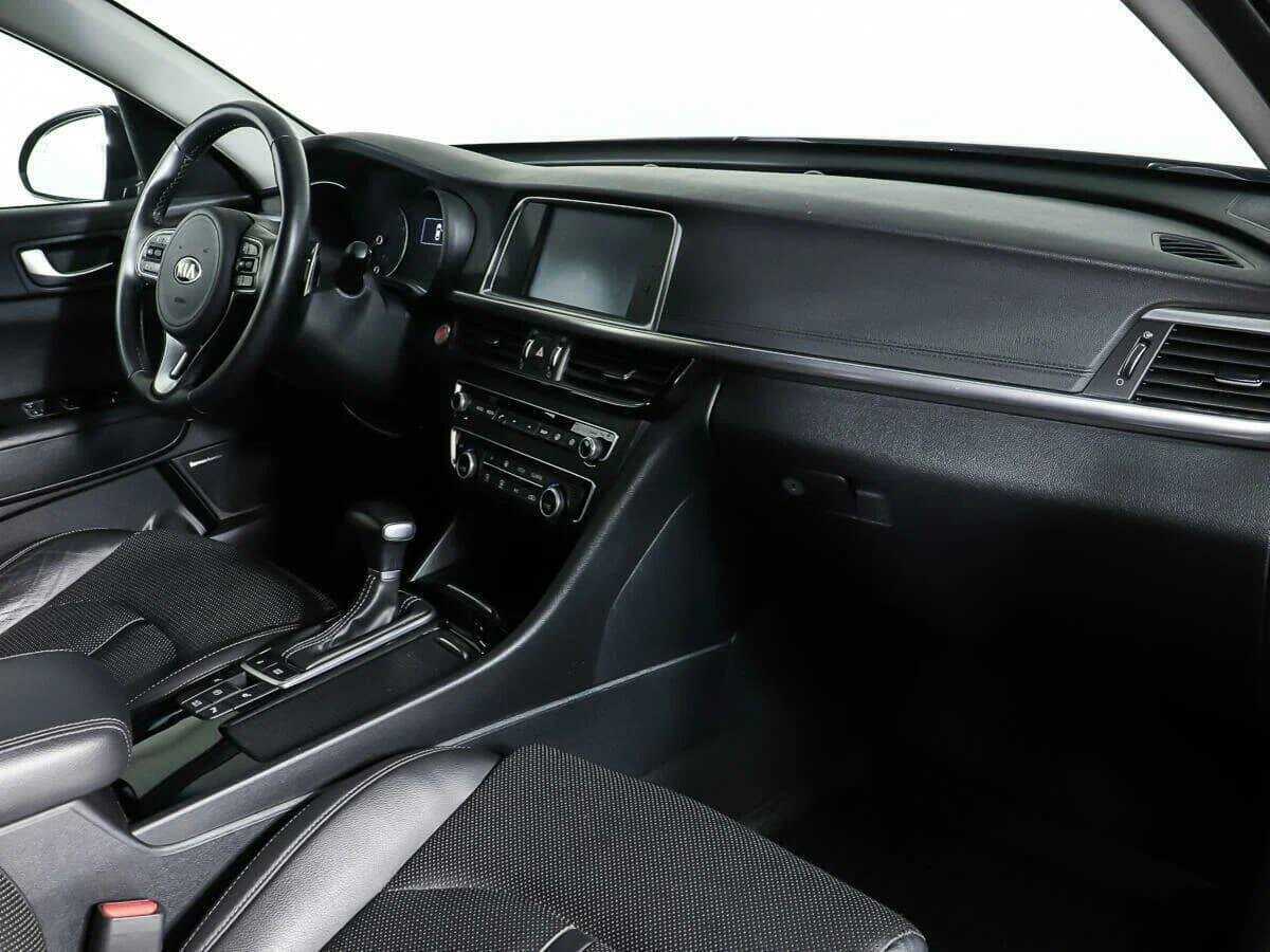 Купить Kia Optima с пробегом. Фото: #8