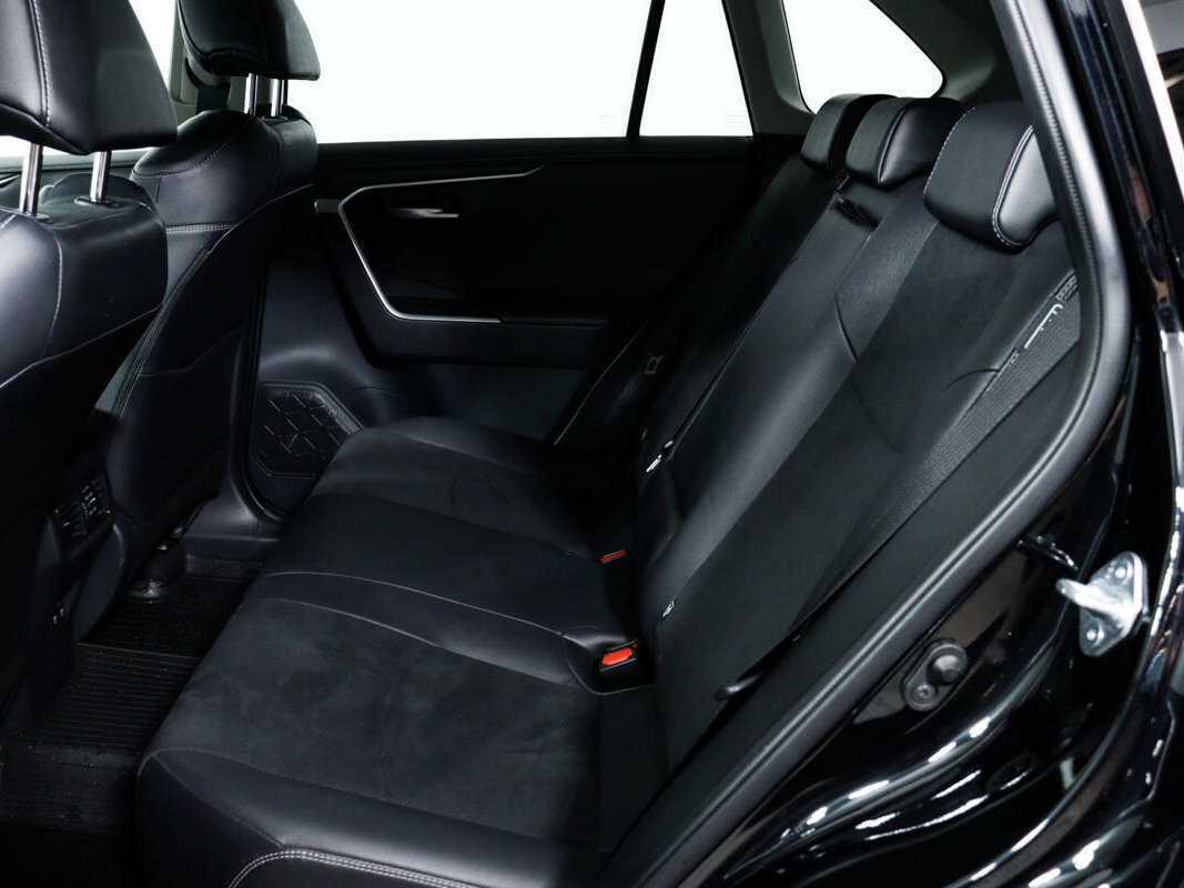 Купить Toyota RAV4 с пробегом. Фото: #11