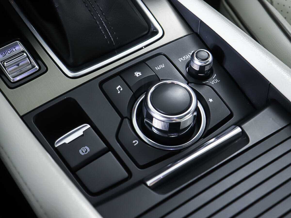 Купить Mazda 6 с пробегом. Фото: #16