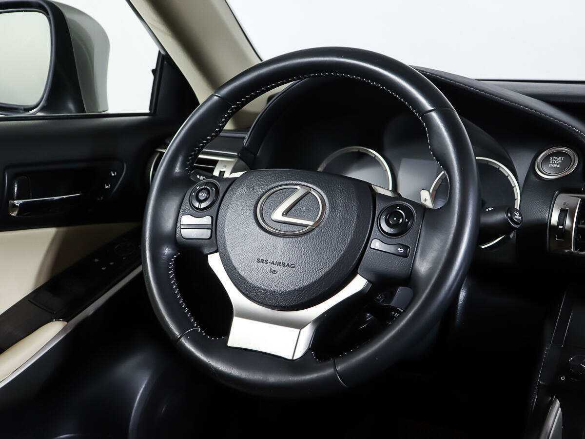 Купить Lexus IS с пробегом. Фото: #14