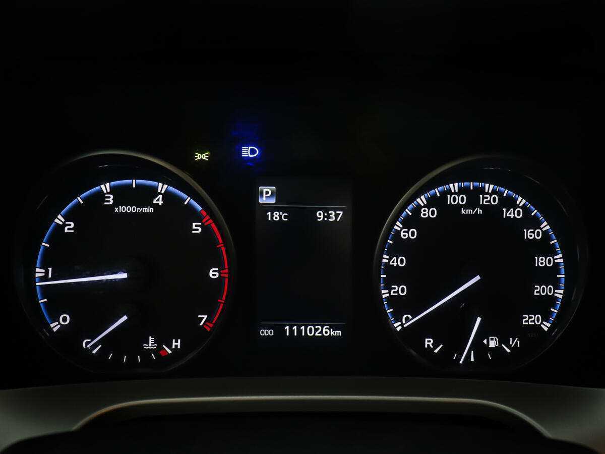 Купить Toyota RAV4 с пробегом. Фото: #15