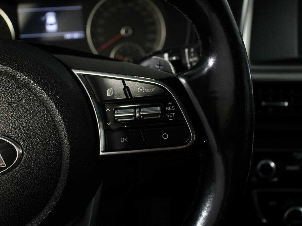 Купить Kia Optima с пробегом. Фото: #18