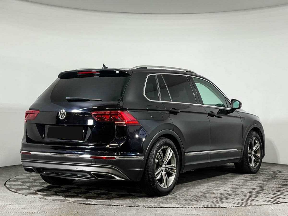 Купить Volkswagen Tiguan с пробегом. Фото: #4