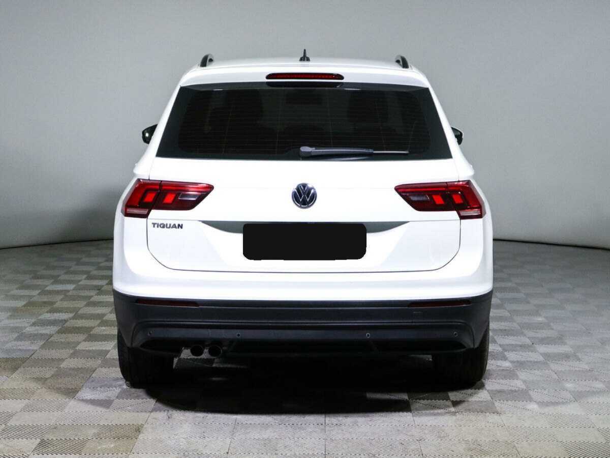 Купить Volkswagen Tiguan с пробегом. Фото: #4