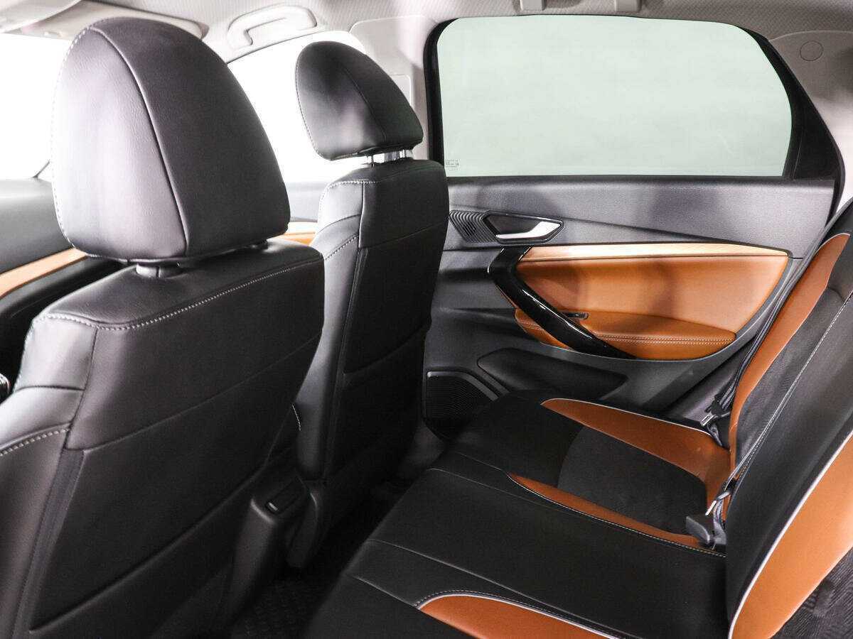 Купить Lada (ВАЗ) Vesta с пробегом. Фото: #11