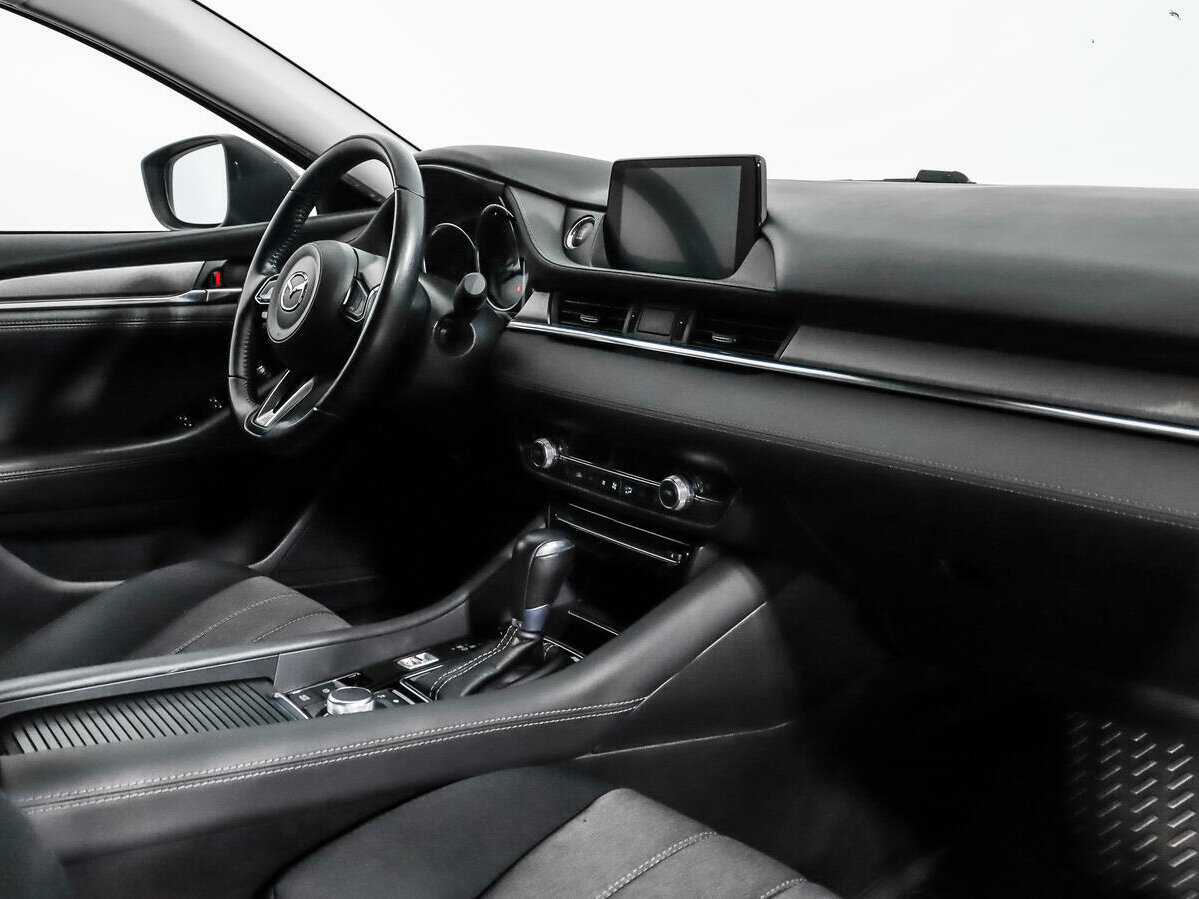 Купить Mazda 6 с пробегом. Фото: #11