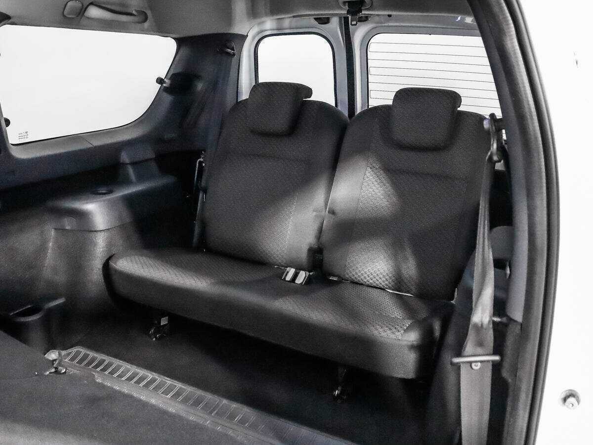 Продажа Б/У Лада (ВАЗ) Ларгус. Фото: #10