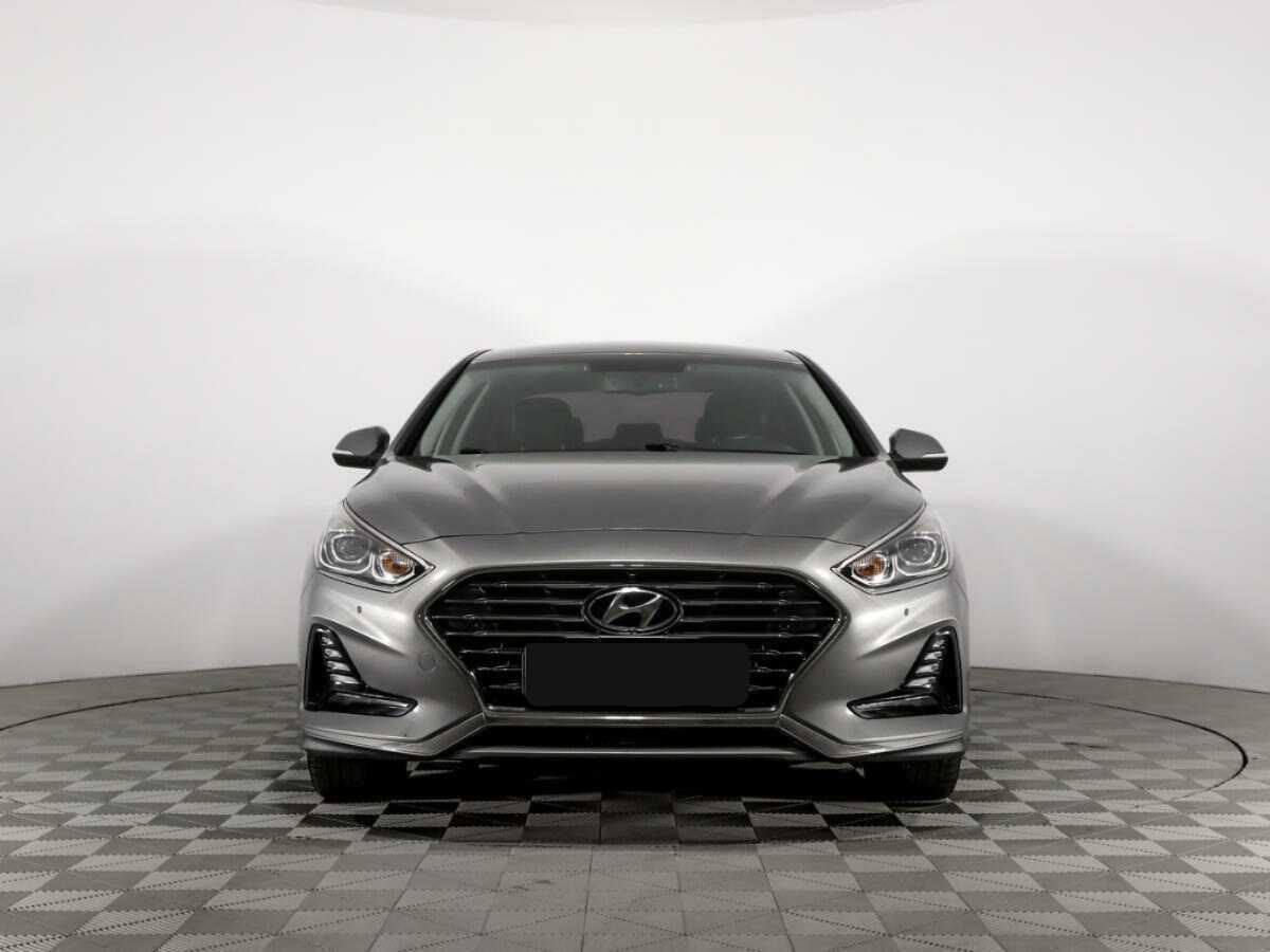 Купить Hyundai Sonata с пробегом. Фото: #1