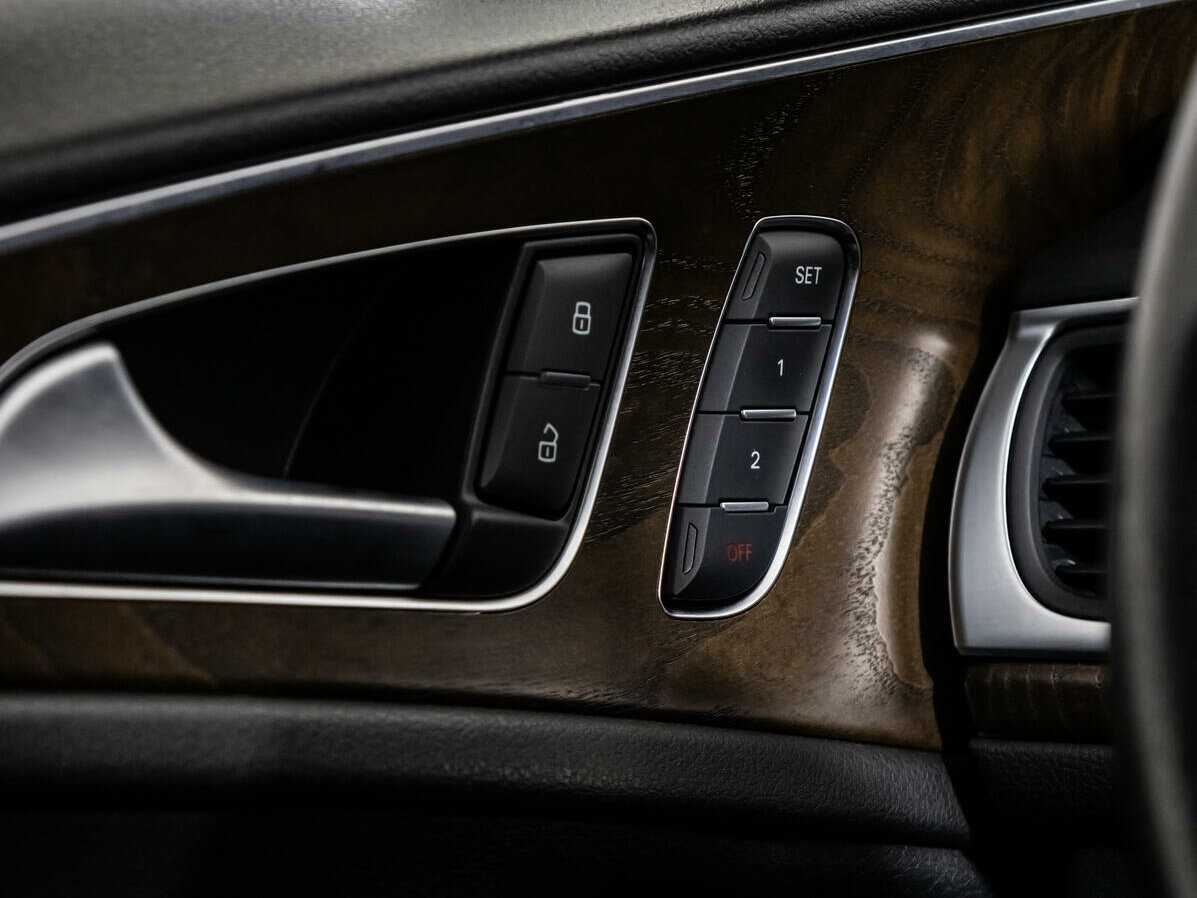 Купить Audi A6 с пробегом. Фото: #17