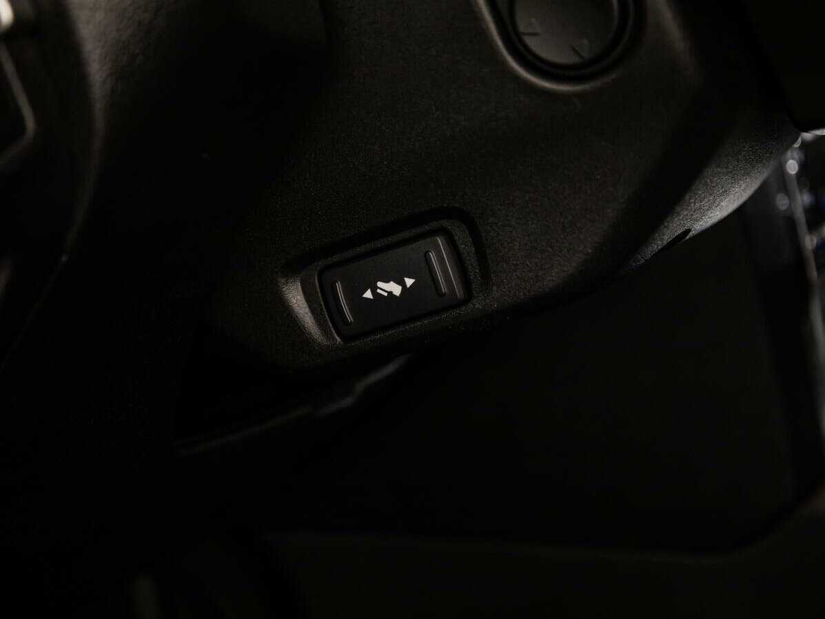 Купить Ford Explorer с пробегом. Фото: #14