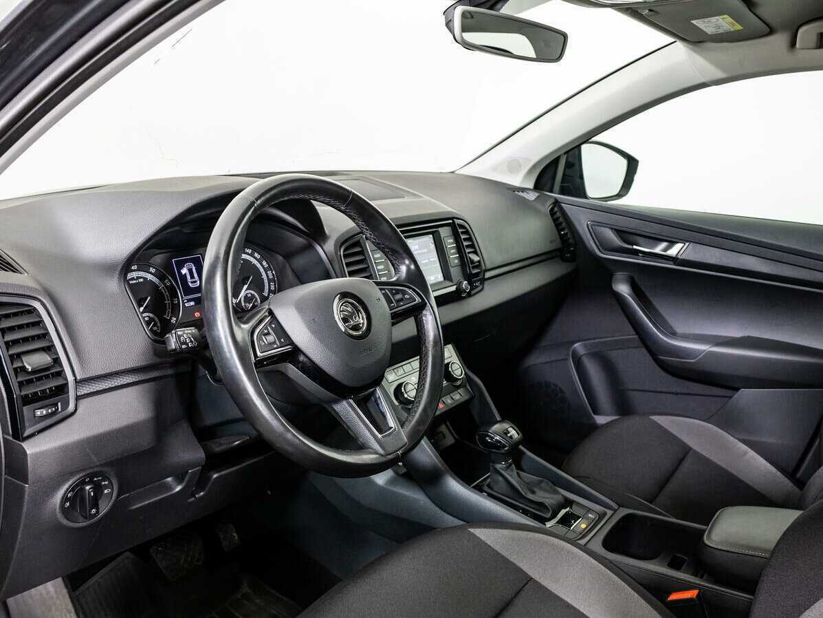 Купить Skoda Karoq с пробегом. Фото: #8