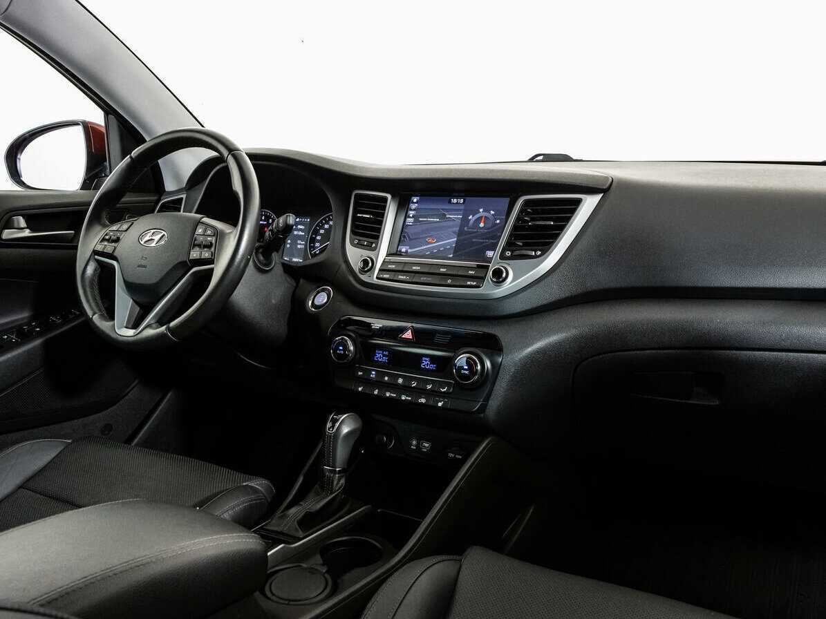 Купить Hyundai Tucson с пробегом. Фото: #6