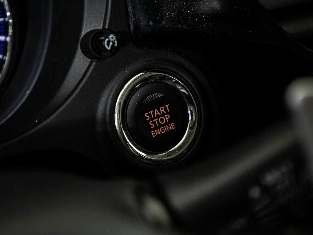 Купить Mitsubishi Outlander с пробегом. Фото: #13