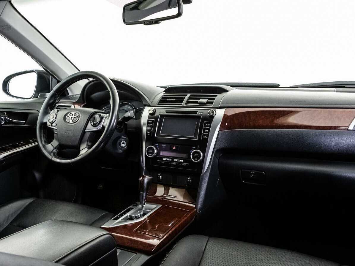 Продажа Б/У Тойота Камри. Фото: #6