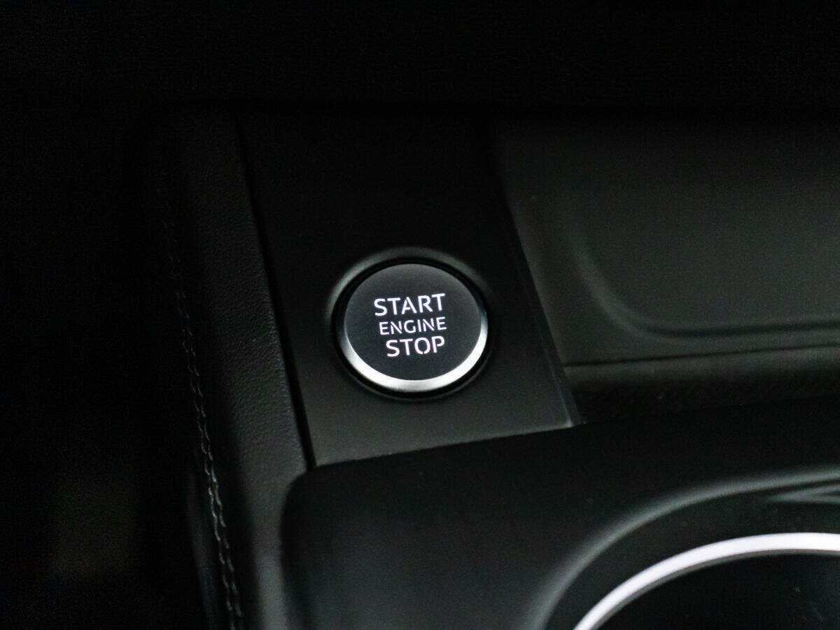 Купить Audi A4 с пробегом. Фото: #20