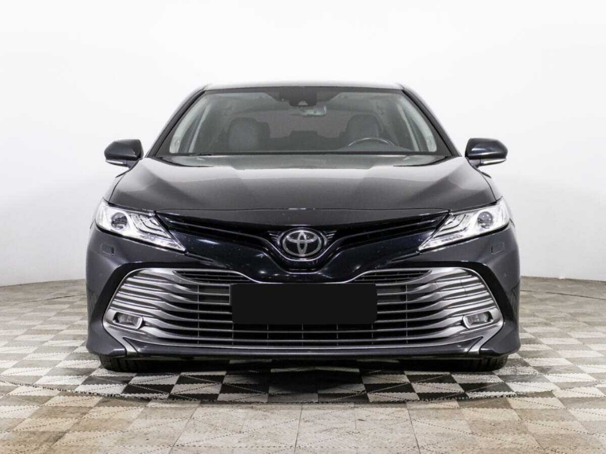 Купить Toyota Camry с пробегом. Фото: #1