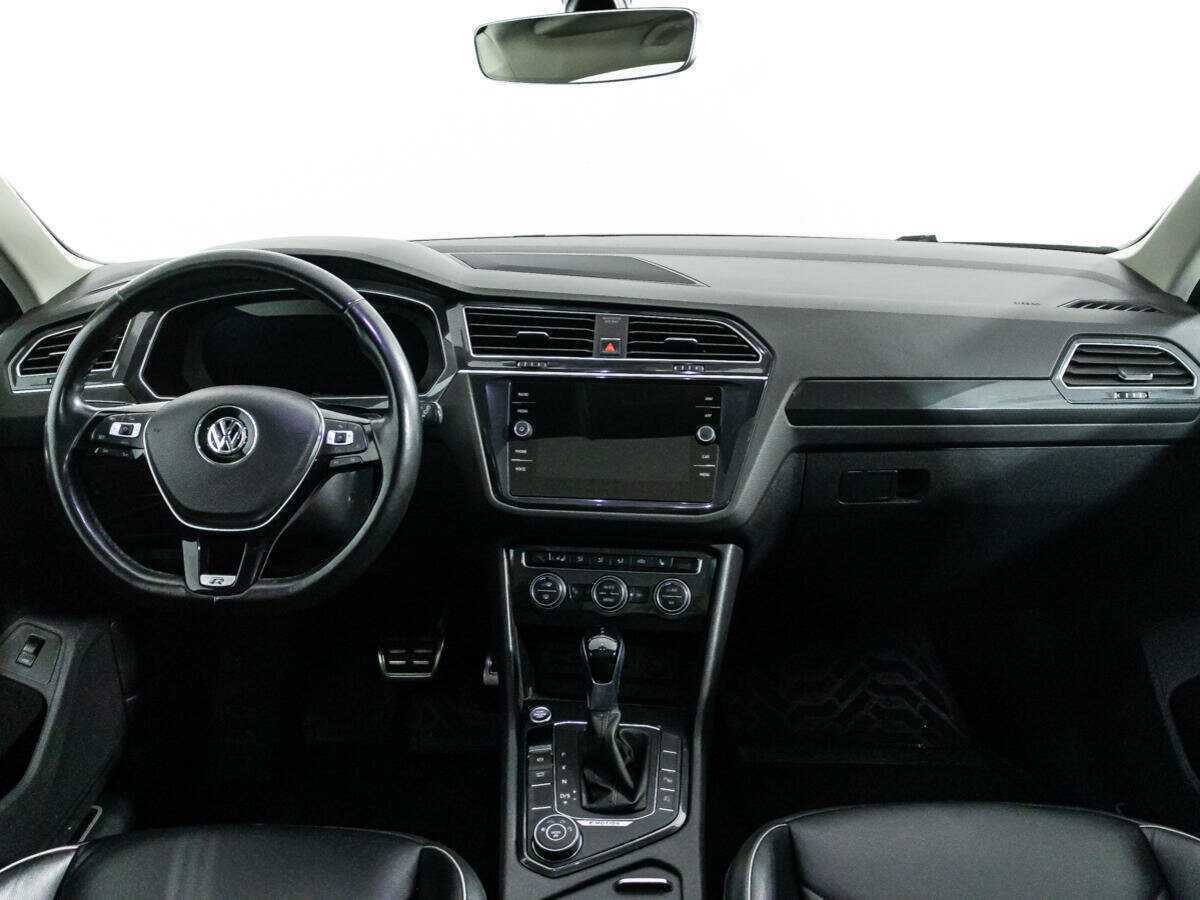 Купить Volkswagen Tiguan с пробегом. Фото: #13