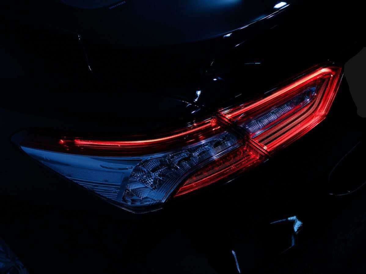 Купить Toyota Camry с пробегом. Фото: #30