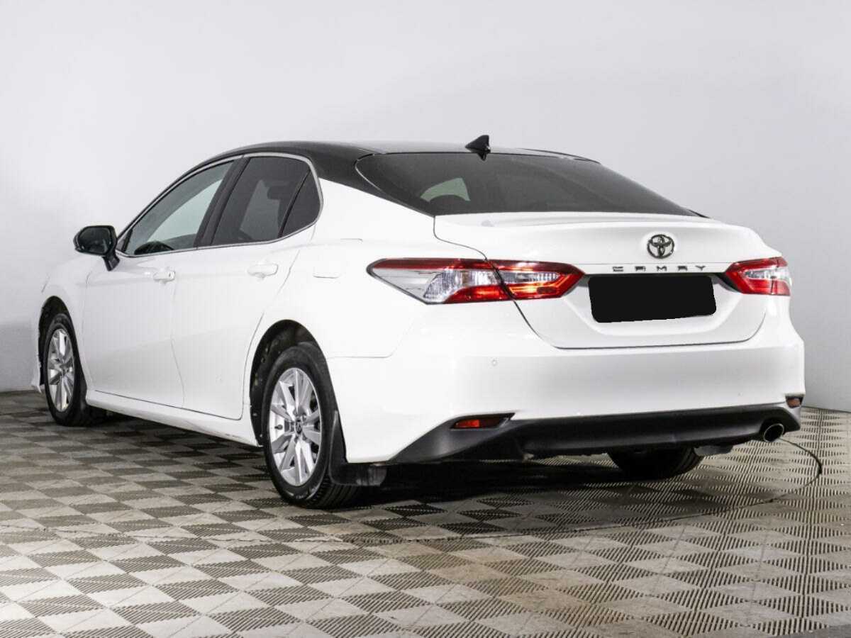 Купить Toyota Camry с пробегом. Фото: #6