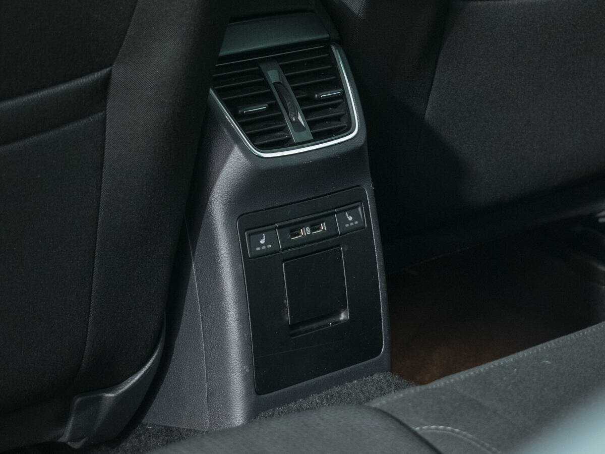 Купить Skoda Octavia с пробегом. Фото: #14