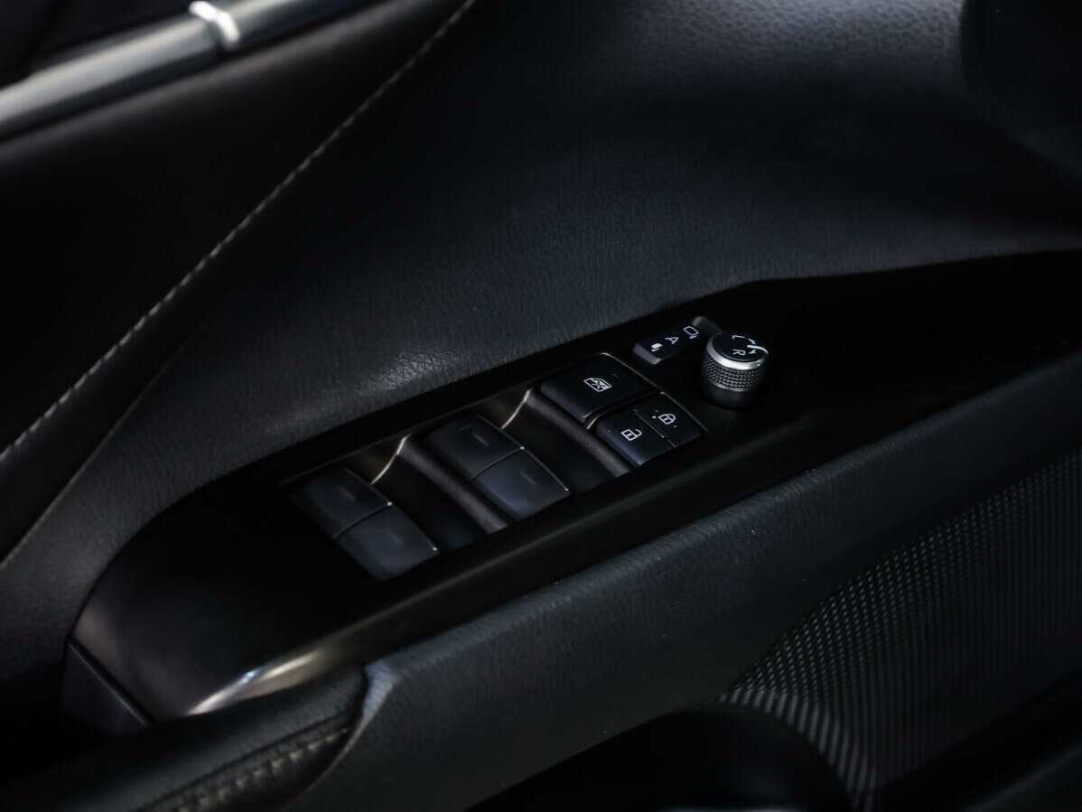 Купить Toyota Camry с пробегом. Фото: #15