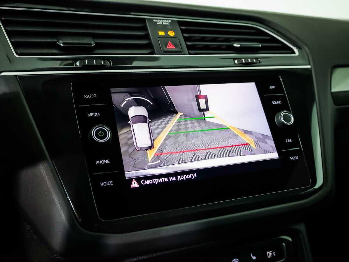 Купить Volkswagen Tiguan с пробегом. Фото: #12