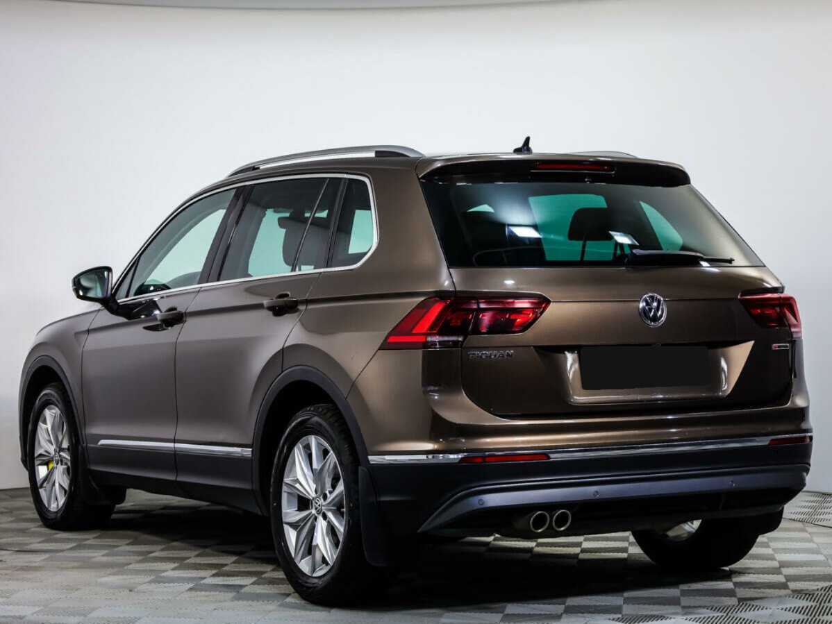 Купить Volkswagen Tiguan с пробегом. Фото: #5