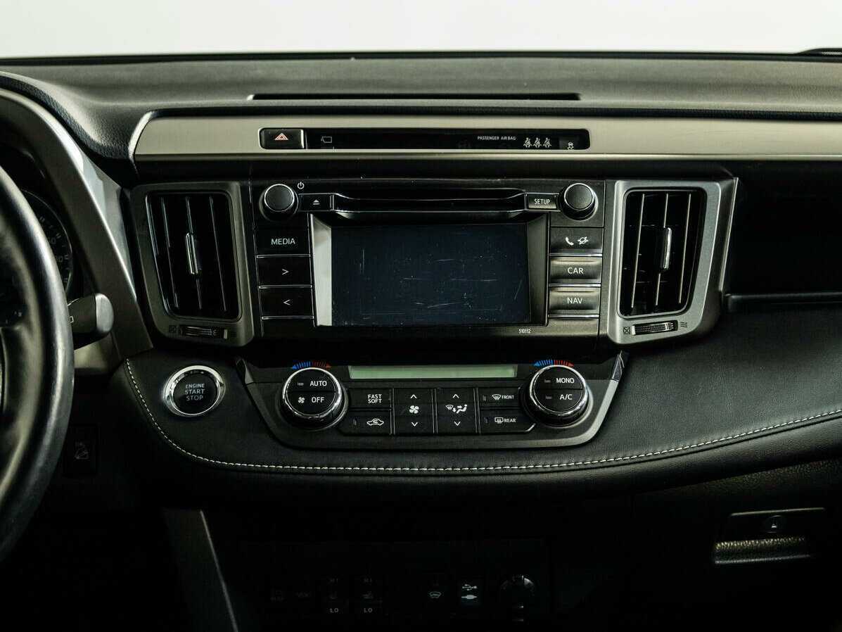 Купить Toyota RAV4 с пробегом. Фото: #13